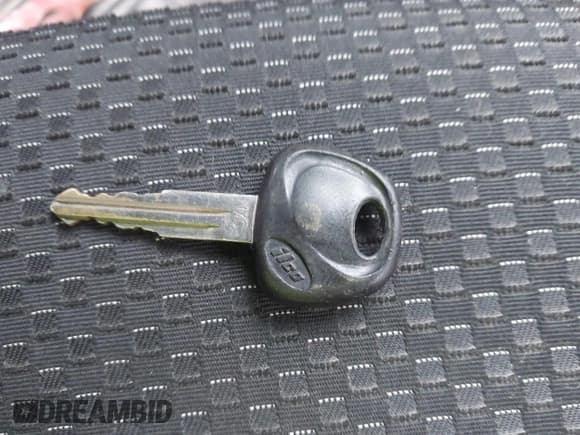 ✅ 2010 Hyundai Accent GS • VIN: KMHCM3AC8AU149547 • Lot: 43787652. Listed on IAAI with 69,782 mi. Free auction sales archive from the USA and detailed vehicle history report at DreamBid. Image 11.