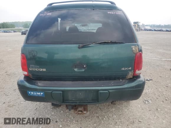 ✅ 2000 Dodge Durango • VIN: 1B4HS28N1YF200285 • Lot: 59474915. Wystawiony na Copart z przebiegiem Nie podano. Bezpłatny archiwum sprzedaży aukcyjnych z USA i szczegółowy raport historii pojazdu na DreamBid. Zdjęcie 6.