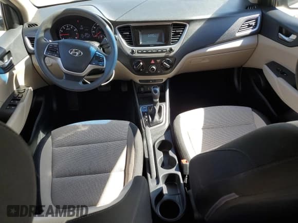 ✅ 2018 Hyundai Accent SE • VIN: 3KPC24A36JE007261 • Лот: 50502095. Опубликован ранее на Copart с пробегом 51 262 миль. Бесплатный доступ к архиву аукционных продаж из США и подробный отчёт об истории автомобиля на DreamBid. Изображение 8.