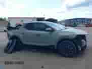 2023 Hyundai Santa Cruz SE z VIN 5NTJA4AE2PH043675, wystawiony jako IAAI lot #42589673 z przebiegiem 46 874 mil mil oraz . Historia ofert i sprzedaży dostępna na DreamBid. Obrazek 14.