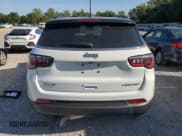 ✅ 2024 Jeep Compass Limited • VIN: 3C4NJDCN9RT143420 • Лот: 71279595. Опубликован ранее на Copart с пробегом 13 680 миль. Бесплатный доступ к архиву аукционных продаж из США и подробный отчёт об истории автомобиля на DreamBid. Изображение 6.