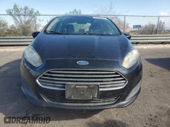 ✅ 2015 Ford Fiesta S • VIN: 3FADP4AJ4FM203450 • Lot: 59426925. Wystawiony na Copart z przebiegiem 124 029 mil. Bezpłatny archiwum sprzedaży aukcyjnych z USA i szczegółowy raport historii pojazdu na DreamBid. Zdjęcie 5.