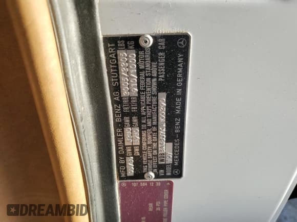 ✅ 1989 Mercedes-Benz 560 SL • VIN: WDBBA48D7KA100290 • Lot: 85049924. Listed on Copart with 88,919 mi. Free auction sales archive from the USA and detailed vehicle history report at DreamBid. Image 13.