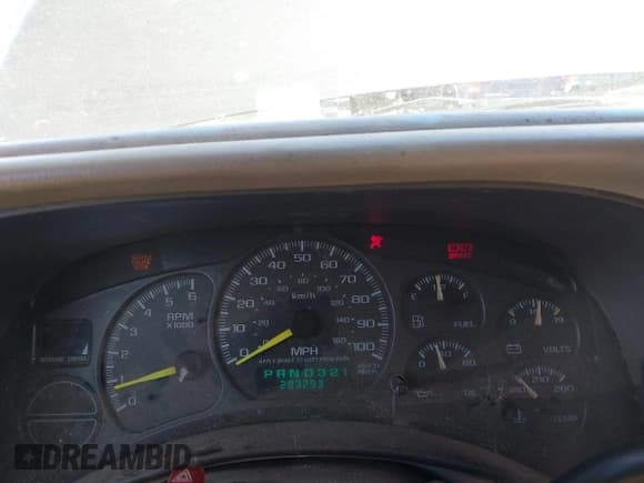 ✅ 2001 Chevrolet Suburban LS • VIN: 3GNEC16T21G163239 • Лот: 42037678. Опубликован ранее на IAAI с пробегом 293 293 миль. Бесплатный доступ к архиву аукционных продаж из США и подробный отчёт об истории автомобиля на DreamBid. Изображение 7.