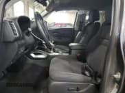 ✅ 2024 Nissan Frontier SV • VIN: 1N6ED1EK2RN602048 • Lot: 86291575. Wystawiony na Copart z przebiegiem 27 235 mil. Bezpłatny archiwum sprzedaży aukcyjnych z USA i szczegółowy raport historii pojazdu na DreamBid. Zdjęcie 7.