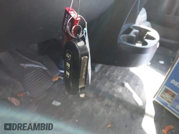 ✅ 2021 Ram ProMaster Cargo • VIN: 3C6LRVAG4ME539916 • Lot: 43309420. Wystawiony na IAAI z przebiegiem 48 091 mil. Bezpłatny archiwum sprzedaży aukcyjnych z USA i szczegółowy raport historii pojazdu na DreamBid. Zdjęcie 11.