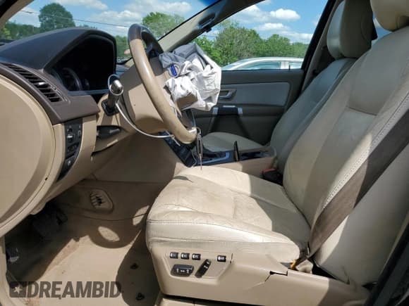 ✅ 2011 Volvo XC90 I6 • VIN: YV4952CY9B1570157 • Лот: 55845095. Опубликован ранее на Copart с пробегом 134 248 миль. Бесплатный доступ к архиву аукционных продаж из США и подробный отчёт об истории автомобиля на DreamBid. Изображение 7.