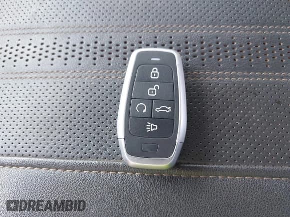 ✅ 2023 Chevrolet Silverado 1500 • VIN: 2GCPAFED1P1137151 • Лот: 41865345. Опубликован ранее на IAAI с пробегом 66 730 миль. Бесплатный доступ к архиву аукционных продаж из США и подробный отчёт об истории автомобиля на DreamBid. Изображение 11.