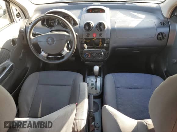 2008 Chevrolet Aveo LS с VIN KL1TD66668B080704, выставлен на аукционе Copart как лот 83371524 с пробегом 123 804 миль миль и Списание • Salvage title. История ставок и продаж доступна на DreamBid. Изображение 8.