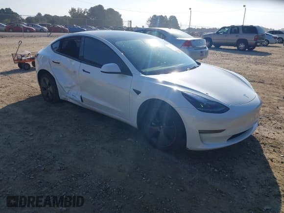 ✅ 2023 Tesla Model 3 • VIN: 5YJ3E1EA8PF489152 • Lot: 43299736. Wystawiony na IAAI z przebiegiem 133 745 mil. Bezpłatny archiwum sprzedaży aukcyjnych z USA i szczegółowy raport historii pojazdu na DreamBid. Zdjęcie 1.