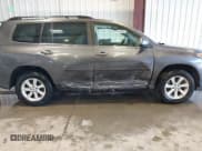 ✅ 2012 Toyota Highlander • VIN: 5TDBK3EH7CS097895 • Лот: 43695219. Опубликован ранее на IAAI с пробегом 148 916 миль. Бесплатный доступ к архиву аукционных продаж из США и подробный отчёт об истории автомобиля на DreamBid. Изображение 6.