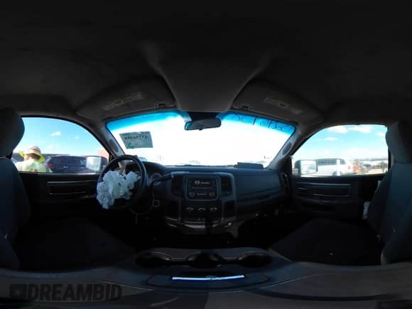 2013 Ram 1500 Express z VIN 3C6JR6ATXDG508202, wystawiony jako IAAI lot #43296958 z przebiegiem 145 380 mil mil oraz . Historia ofert i sprzedaży dostępna na DreamBid. Obrazek 22.