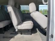 ✅ 2015 Nissan NV SL • VIN: 5BZAF0AA3FN852252 • Lot: 70133715. Wystawiony na Copart z przebiegiem 161 054 mil. Bezpłatny archiwum sprzedaży aukcyjnych z USA i szczegółowy raport historii pojazdu na DreamBid. Zdjęcie 11.