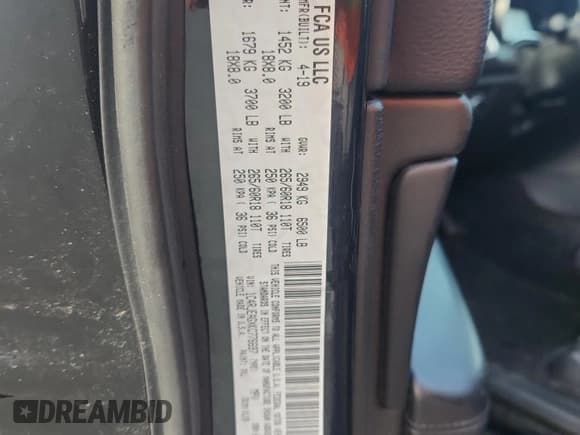 ✅ 2019 Jeep Grand Cherokee Upland • VIN: 1C4RJEAGXKC776697 • Лот: 82269475. Опубликован ранее на Copart с пробегом 67 027 миль. Бесплатный доступ к архиву аукционных продаж из США и подробный отчёт об истории автомобиля на DreamBid. Изображение 13.