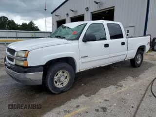 2004 Chevrolet Silverado 2500 LS с VIN 1GCGK23U04F197791, выставлен на аукционе Copart как лот 64108635 с пробегом 204 123 миль миль и Списание • Salvage title. История ставок и продаж доступна на DreamBid. Изображение 1.