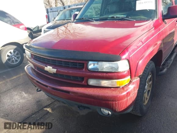 ✅ 2005 Chevrolet Suburban LT • VIN: 3GNFK16Z85G235370 • Лот: 41645334. Опубликован ранее на IAAI с пробегом 146 491 миль. Бесплатный доступ к архиву аукционных продаж из США и подробный отчёт об истории автомобиля на DreamBid. Изображение 6.