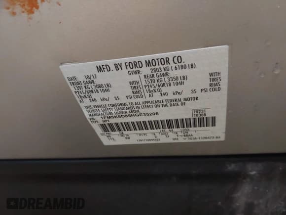 ✅ 2017 Ford Explorer XLT • VIN: 1FM5K8D85HGE35206 • Lot: 42417957. Wystawiony na IAAI z przebiegiem 84 873 mil. Bezpłatny archiwum sprzedaży aukcyjnych z USA i szczegółowy raport historii pojazdu na DreamBid. Zdjęcie 9.