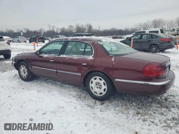 ✅ 2002 Lincoln Continental • VIN: 1LNHM97V62Y684873 • Лот: 87602665. Опубликован ранее на Copart с пробегом 52 974 миль. Бесплатный доступ к архиву аукционных продаж из США и подробный отчёт об истории автомобиля на DreamBid. Изображение 2.