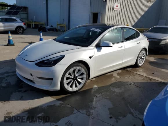✅ 2021 Tesla Model 3 Standard Range Plus • VIN: 5YJ3E1EA8MF053803 • Лот: 66449765. Опубликован ранее на Copart с пробегом 69 949 миль. Бесплатный доступ к архиву аукционных продаж из США и подробный отчёт об истории автомобиля на DreamBid. Изображение 1.