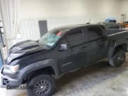 ✅ 2022 Chevrolet Colorado 4WD ZR2 • VIN: 1GCGTEEN6N1194221 • Лот: 70343434. Опубликован ранее на Copart с пробегом 17 367 миль. Бесплатный доступ к архиву аукционных продаж из США и подробный отчёт об истории автомобиля на DreamBid. Изображение 1.