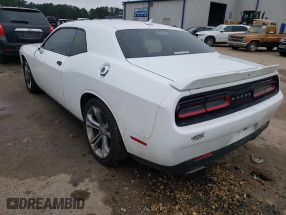 ✅ 2020 Dodge Challenger GT • VIN: 2C3CDZJG5LH188990 • Lot: 71881742. Wystawiony na Copart z przebiegiem 47 485 mil. Bezpłatny archiwum sprzedaży aukcyjnych z USA i szczegółowy raport historii pojazdu na DreamBid. Zdjęcie 2.