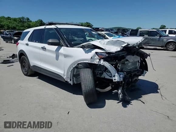 ✅ 2022 Ford Police Interceptor Utility • VIN: 1FM5K8AC4NGA58601 • Лот: 57962265. Опубликован ранее на Copart с пробегом 51 436 миль. Бесплатный доступ к архиву аукционных продаж из США и подробный отчёт об истории автомобиля на DreamBid. Изображение 15.