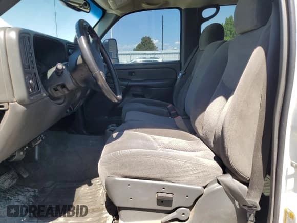 ✅ 2007 Chevrolet Silverado 2500HD LT3 • VIN: 1GCHK23D27F189037 • Lot: 63225345. Listed on Copart with 111,704 mi. Free auction sales archive from the USA and detailed vehicle history report at DreamBid. Image 7.