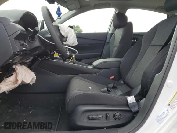 ✅ 2025 Honda Accord SE • VIN: 1HGCY1F43SA055840 • Lot: 84799385. Listed on Copart with 10,526 mi. Free auction sales archive from the USA and detailed vehicle history report at DreamBid. Image 7.