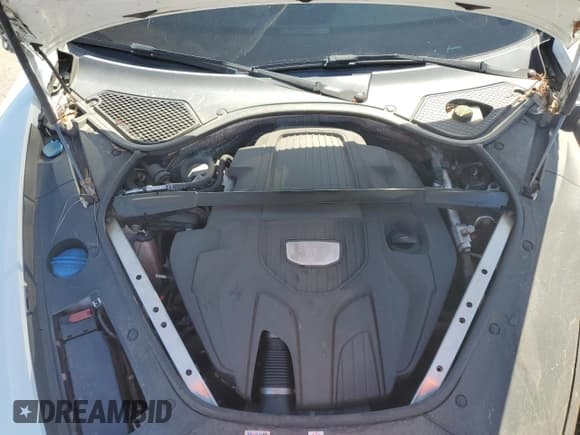 ✅ 2018 Porsche Panamera • VIN: WP0AA2A70JL104058 • Лот: 83860975. Опубликован ранее на Copart с пробегом Не указан. Бесплатный доступ к архиву аукционных продаж из США и подробный отчёт об истории автомобиля на DreamBid. Изображение 11.