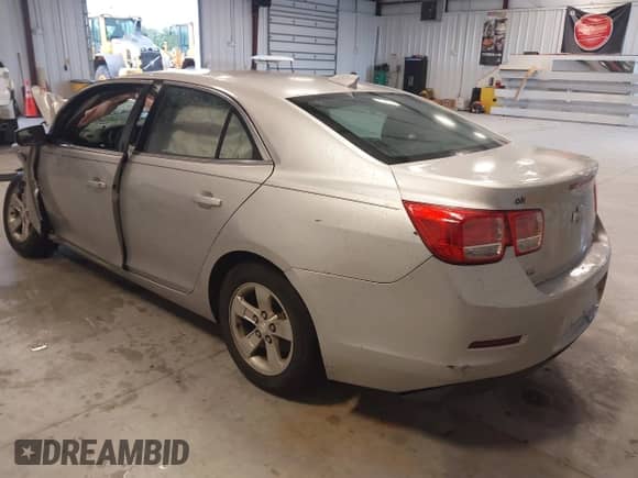 2015 Chevrolet Malibu LT with VIN 1G11C5SL0FF308784, listed as a IAAI auction lot 42242688 with 120,956 mi miles and . Bid and sale history available at DreamBid. Image 3.