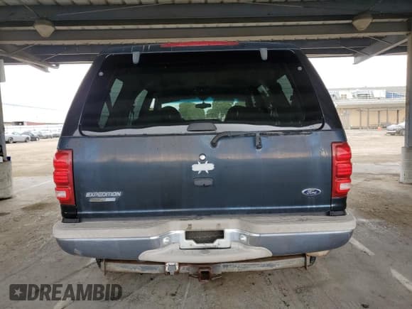 ✅ 2001 Ford Expedition Eddie Bauer • VIN: 1FMPU18L41LA85511 • Лот: 47688185. Опубликован ранее на Copart с пробегом 194 633 миль. Бесплатный доступ к архиву аукционных продаж из США и подробный отчёт об истории автомобиля на DreamBid. Изображение 6.
