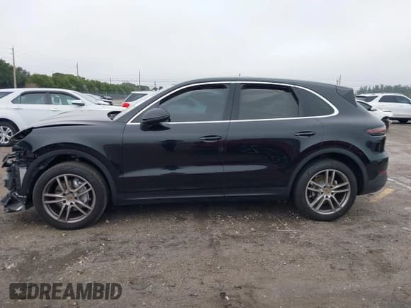 ✅ 2019 Porsche Cayenne • VIN: WP1AA2AY9KDA02096 • Lot: 41413609. Listed on IAAI with 45,955 mi. Free auction sales archive from the USA and detailed vehicle history report at DreamBid. Image 15.