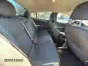 ✅ 2018 Chevrolet Cruze LT • VIN: 1G1BE5SM0J7100110 • Lot: 91317525. Wystawiony na Copart z przebiegiem 120 759 mil mil. Skorzystaj z bezpłatnego archiwum sprzedaży aukcyjnych z USA i zobacz szczegółowy raport historii pojazdu na DreamBid. Zdjęcie 6.