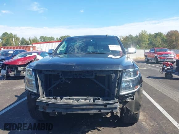 ✅ 2015 Chevrolet Suburban LTZ • VIN: 1GNSKKKC6FR170316 • Lot: 43463338. Wystawiony na IAAI z przebiegiem 170 220 mil. Bezpłatny archiwum sprzedaży aukcyjnych z USA i szczegółowy raport historii pojazdu na DreamBid. Zdjęcie 6.