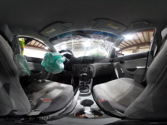 ✅ 2008 Hyundai Accent GLS • VIN: KMHCN46C78U212384 • Лот: 41596092. Опубликован ранее на IAAI с пробегом 178 562 миль. Бесплатный доступ к архиву аукционных продаж из США и подробный отчёт об истории автомобиля на DreamBid. Изображение 18.