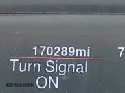 ✅ 2014 Dodge Charger SE • VIN: 2C3CDXBG8EH326043 • Lot: 43172764. Wystawiony na IAAI z przebiegiem 170 289 mil. Bezpłatny archiwum sprzedaży aukcyjnych z USA i szczegółowy raport historii pojazdu na DreamBid. Zdjęcie 16.