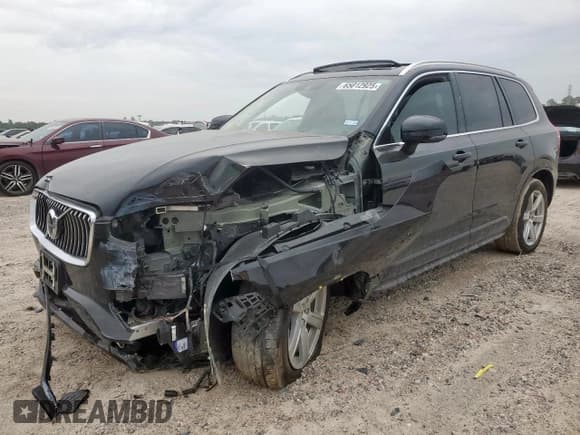 ✅ 2021 Volvo XC90 Momentum • VIN: YV4102CK5M1684733 • Лот: 65012925. Опубликован ранее на Copart с пробегом 40 503 миль. Бесплатный доступ к архиву аукционных продаж из США и подробный отчёт об истории автомобиля на DreamBid. Изображение 1.