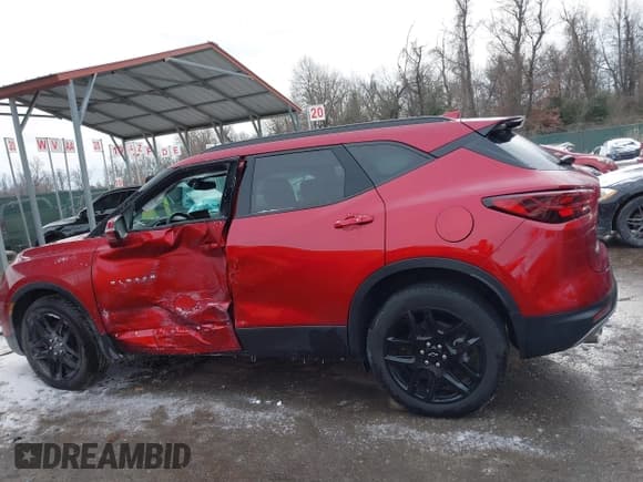 ✅ 2023 Chevrolet Blazer LT • VIN: 3GNKBJRS1PS225535 • Лот: 41389360. Опубликован ранее на IAAI с пробегом 7 197 миль. Бесплатный доступ к архиву аукционных продаж из США и подробный отчёт об истории автомобиля на DreamBid. Изображение 14.