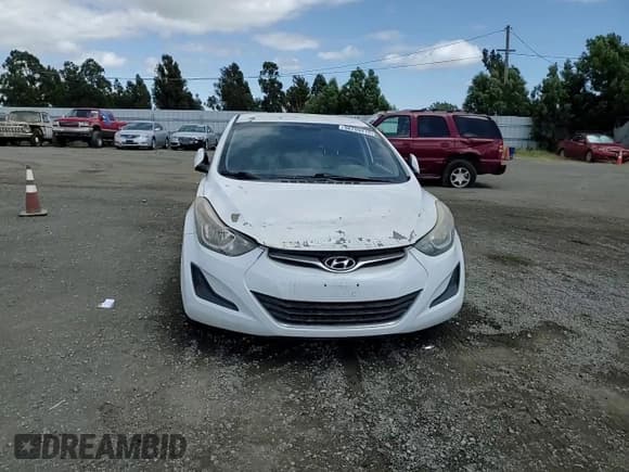 ✅ 2016 Hyundai Elantra SE • VIN: 5NPDH4AE3GH709594 • Lot: 56709415. Listed on Copart with 153,353 mi. Free auction sales archive from the USA and detailed vehicle history report at DreamBid. Image 13.