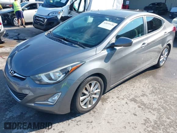 2014 Hyundai Elantra SE z VIN 5NPDH4AE6EH488067, wystawiony jako IAAI lot #43055126 z przebiegiem 104 871 mil mil oraz . Historia ofert i sprzedaży dostępna na DreamBid. Obrazek 2.