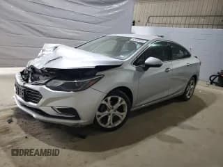 ✅ 2018 Chevrolet Cruze Premier • VIN: 1G1BF5SMXJ7169500 • Лот: 60833445. Опубликован ранее на Copart с пробегом 139 469 миль. Бесплатный доступ к архиву аукционных продаж из США и подробный отчёт об истории автомобиля на DreamBid. Изображение 1.