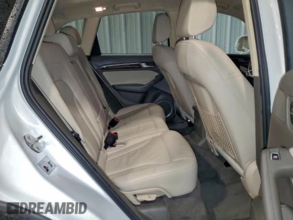 ✅ 2017 Audi Q5 Premium Plus • VIN: WA1L2AFP5HA085287 • Lot: 94518055. Wystawiony na Copart z przebiegiem 68 207 mil. Bezpłatny archiwum sprzedaży aukcyjnych z USA i szczegółowy raport historii pojazdu na DreamBid. Zdjęcie 10.