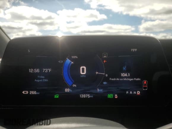 ✅ 2024 Chevrolet Blazer EV eAWD LT • VIN: 3GNKDBRJ2RS228051 • Лот: 70855845. Опубликован ранее на Copart с пробегом 13 975 миль. Бесплатный доступ к архиву аукционных продаж из США и подробный отчёт об истории автомобиля на DreamBid. Изображение 9.