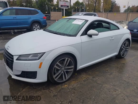 ✅ 2016 Audi TT 2.0T • VIN: TRUC5AFV9G1029630 • Lot: 43763032. Wystawiony na IAAI z przebiegiem 291 028 mil. Bezpłatny archiwum sprzedaży aukcyjnych z USA i szczegółowy raport historii pojazdu na DreamBid. Zdjęcie 2.