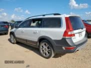 ✅ 2016 Volvo XC70 T5 Drive-E Premier • VIN: YV440MBK8G1248893 • Lot: 62000905. Wystawiony na Copart z przebiegiem 128 109 mil. Bezpłatny archiwum sprzedaży aukcyjnych z USA i szczegółowy raport historii pojazdu na DreamBid. Zdjęcie 2.
