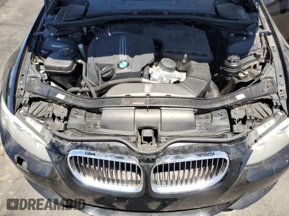 ✅ 2012 BMW 3 Series 335i • VIN: WBADX7C53CE744242 • Lot: 64462455. Listed on Copart with 70,376 mi. Free auction sales archive from the USA and detailed vehicle history report at DreamBid. Image 11.