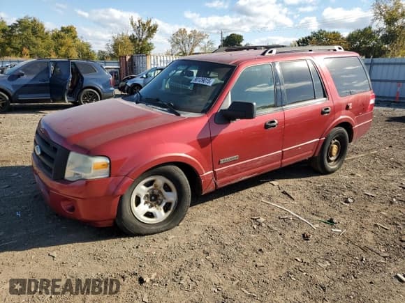 ✅ 2008 Ford Expedition SSV • VIN: 1FMFU16528LA74954 • Lot: 90129015. Wystawiony na Copart z przebiegiem 166 302 mil. Bezpłatny archiwum sprzedaży aukcyjnych z USA i szczegółowy raport historii pojazdu na DreamBid. Zdjęcie 1.