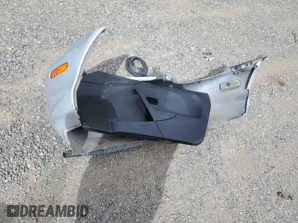 ✅ 2000 Mazda MX-5 Miata • VIN: JM1NB3530Y0141733 • Lot: 68888174. Wystawiony na Copart z przebiegiem 179 792 mil. Bezpłatny archiwum sprzedaży aukcyjnych z USA i szczegółowy raport historii pojazdu na DreamBid. Zdjęcie 12.