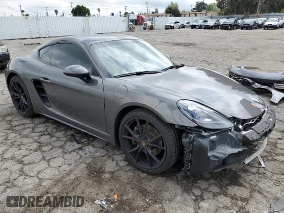 ✅ 2018 Porsche 718 Cayman • VIN: WP0AA2A82JK262271 • Lot: 50431055. Wystawiony na Copart z przebiegiem 50 047 mil. Bezpłatny archiwum sprzedaży aukcyjnych z USA i szczegółowy raport historii pojazdu na DreamBid. Zdjęcie 4.