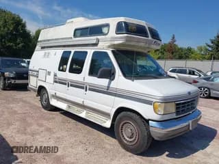 ✅ 1992 Ford Econoline Cargo • VIN: 1FDHS24H0NHB20412 • Lot: 43219882. Wystawiony na IAAI z przebiegiem 165 797 mil. Bezpłatny archiwum sprzedaży aukcyjnych z USA i szczegółowy raport historii pojazdu na DreamBid. Zdjęcie 1.